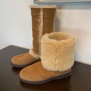 Women’s Size 10 Tall Chestnut Uggs Special Fur Side Trim